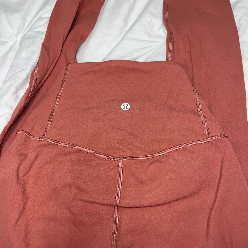 Mauve lululemon leggings
